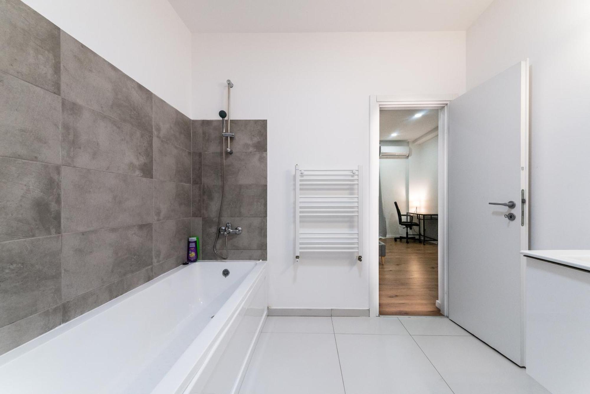 Ultracentral Spacious Apartment 4Br Bükreş Dış mekan fotoğraf