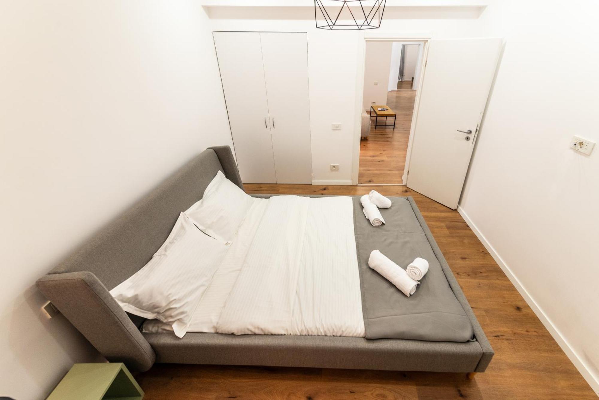 Ultracentral Spacious Apartment 4Br Bükreş Dış mekan fotoğraf