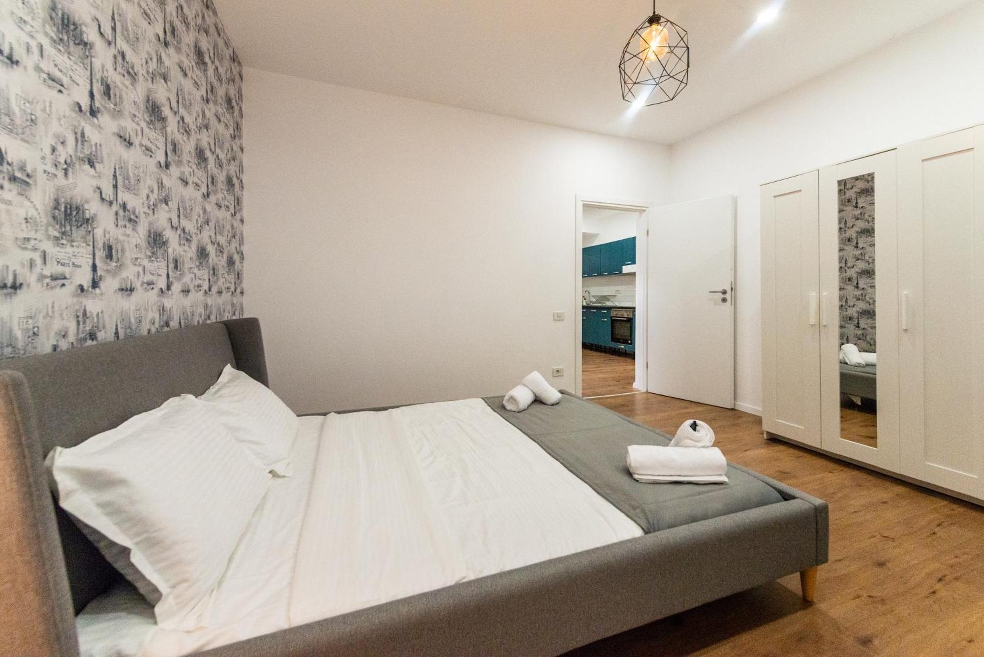 Ultracentral Spacious Apartment 4Br Bükreş Dış mekan fotoğraf